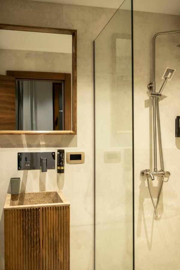 Boulevard Exclusive Pristina Exterior foto