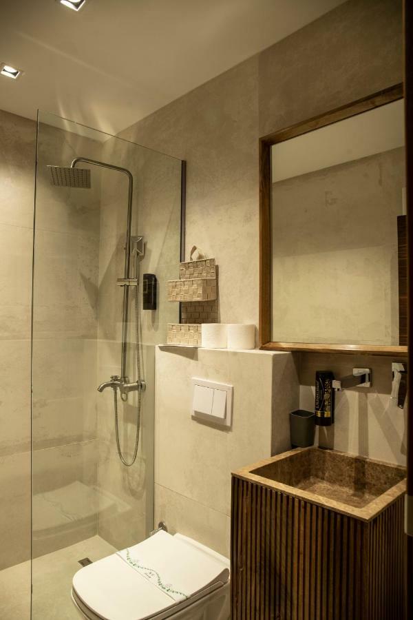 Boulevard Exclusive Pristina Exterior foto